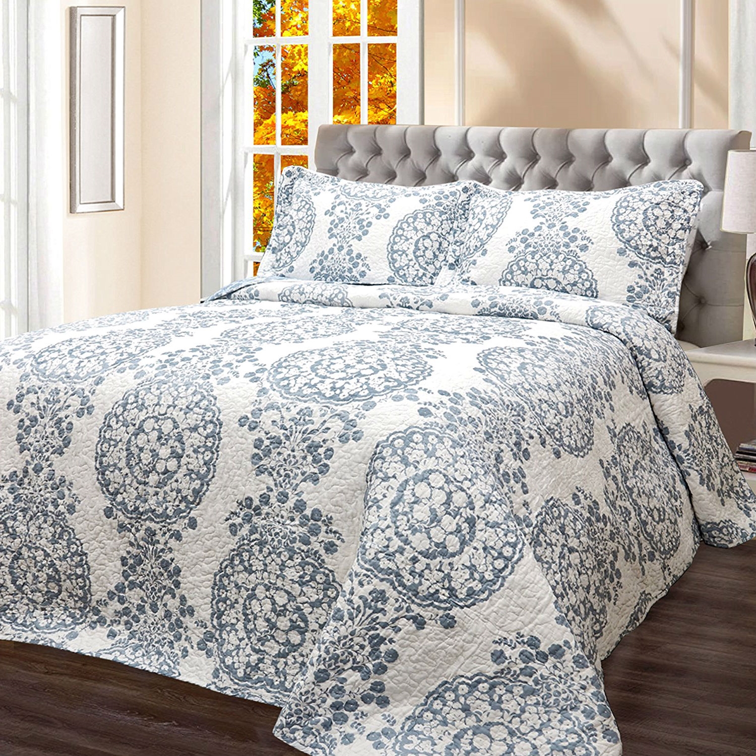 FaFurn - 3-Piece King Size Reversible Quilt Set with Floral Medallion Design in White/Blue, Cotton