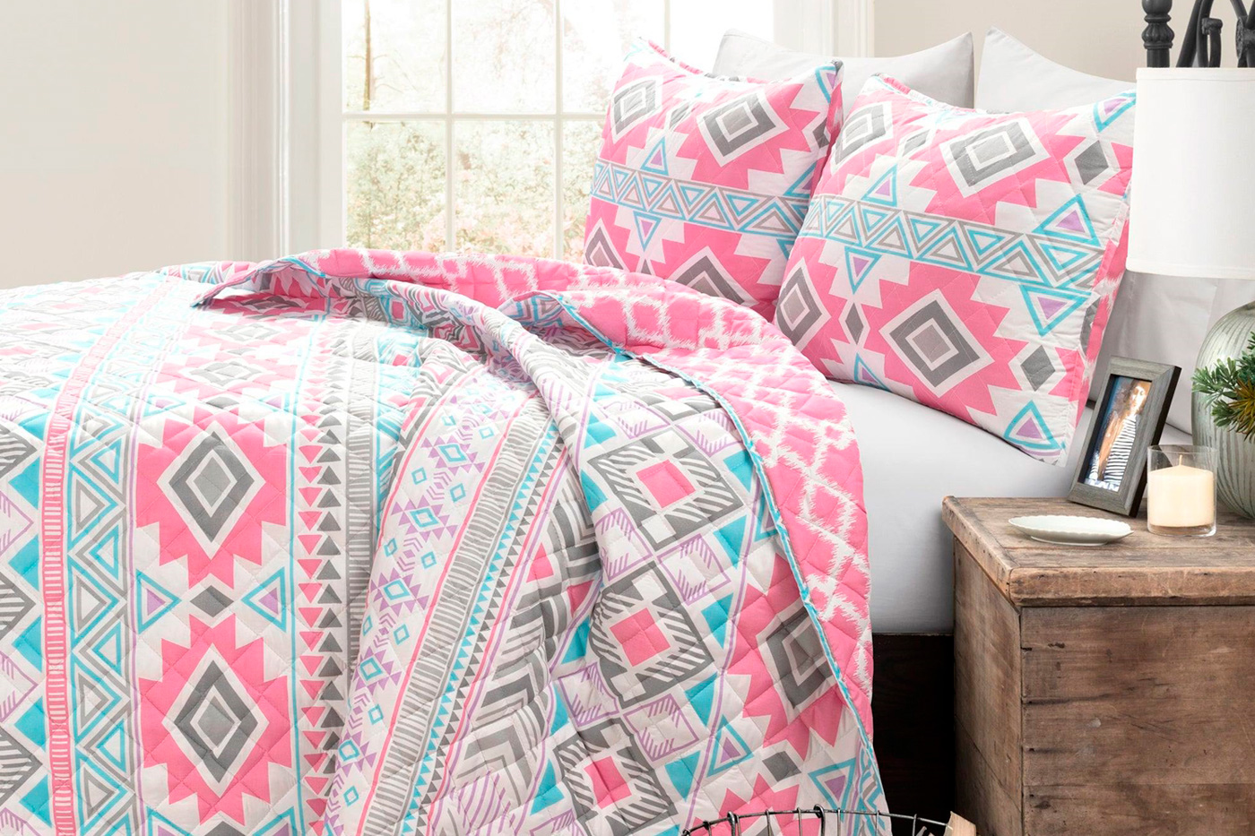 FaFurn - 3-Piece Reversible Striped Quilt Set