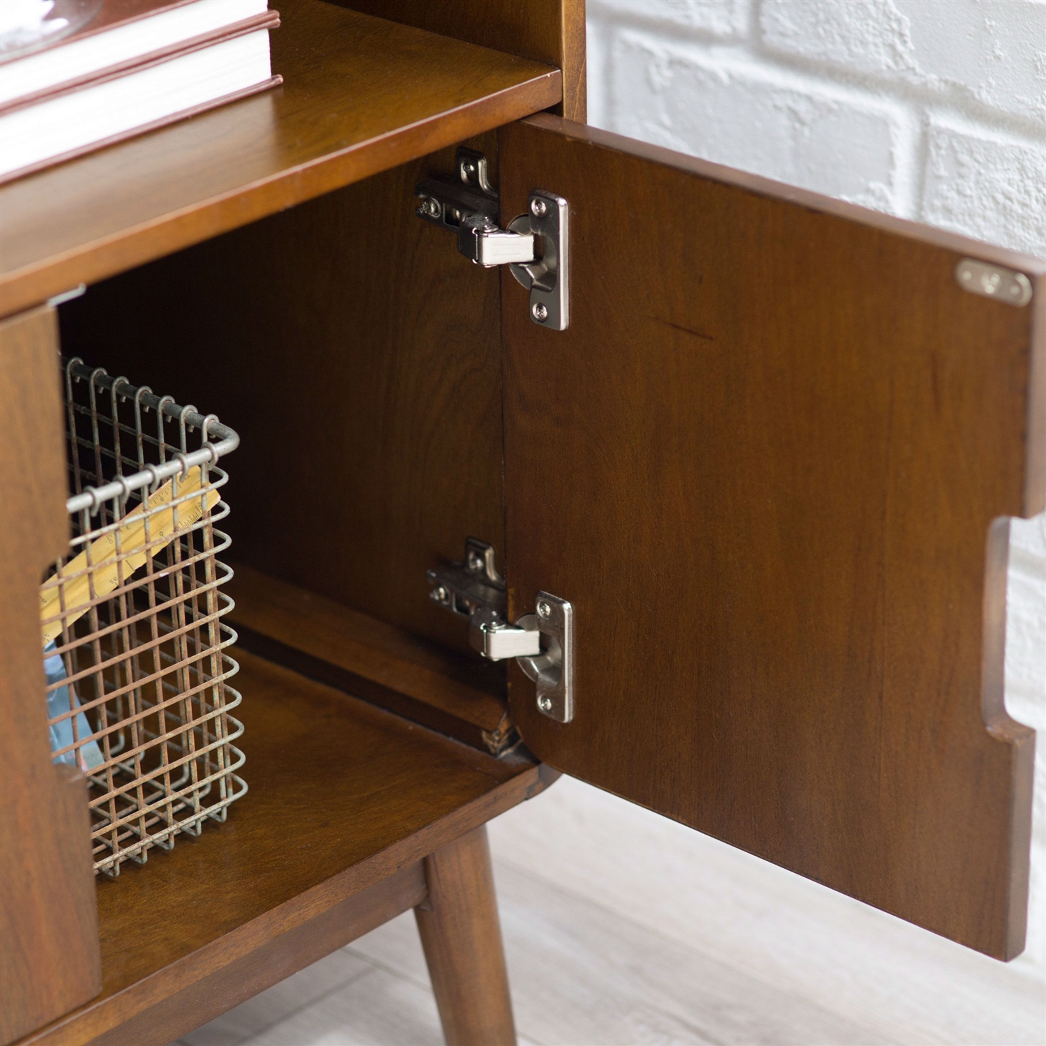 FaFurn - Modern Bookcase in Walnut, Metal/Wood