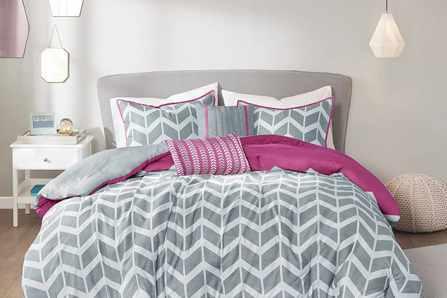 FaFurn - Reversible Comforter Set with Chevron Stripe