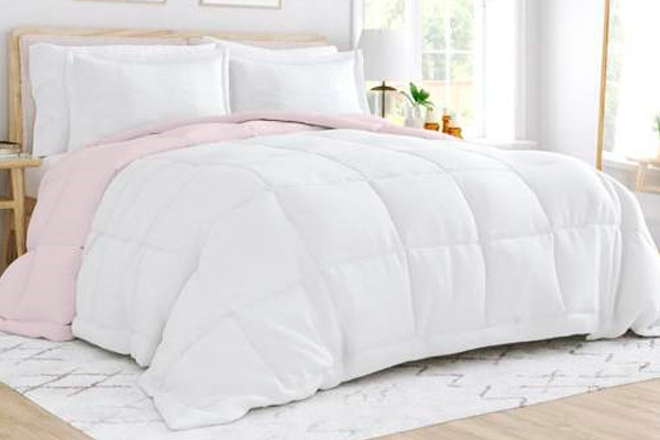 FaFurn Full/Queen Size 3-Piece Reversible Comforter Set - Plush Pink/White, Microfiber