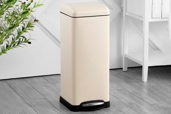 FaFurn - Retro 8-Gallon Step-On Trash Can