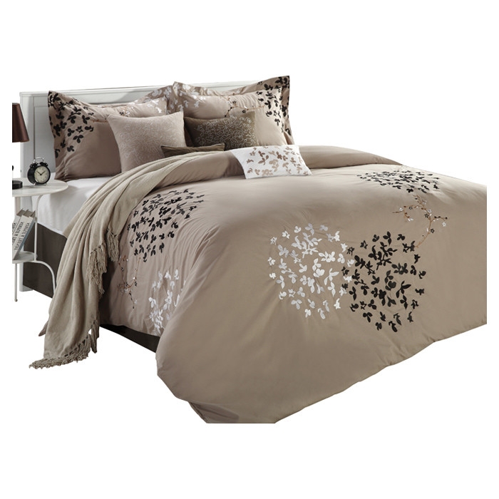 FaFurn - 8-Piece Queen Size Comforter Set in Light Brown/Black