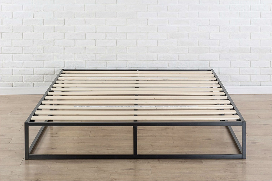 FaFurn - Modern Low Profile Metal Platform Bed Frame with Wood Slats