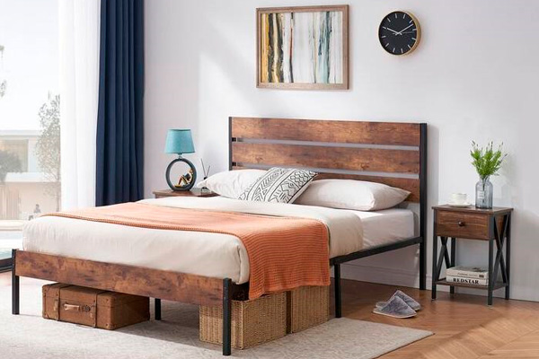 FaFurn - Industrial Platform Bed with Wood Slatted Headboard (BWPBHF4239587)