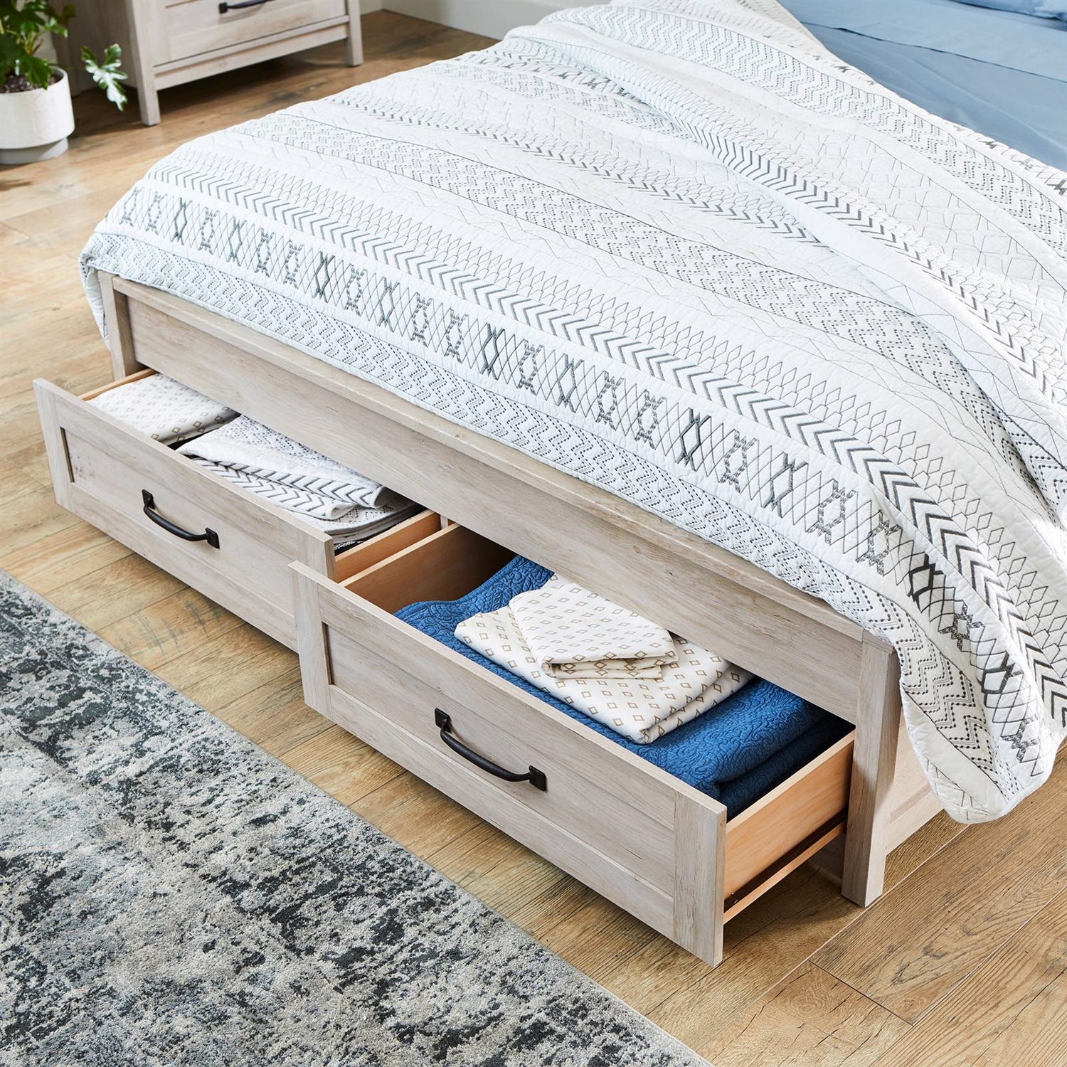 FaFurn Farmhouse Platform Bed with Storage Drawers - White, Wood