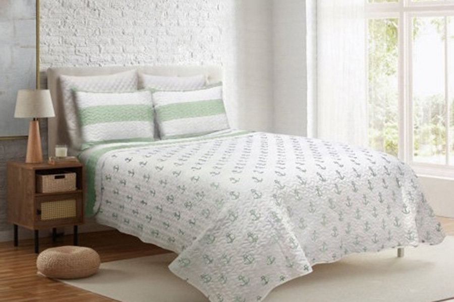 FaFurn 3 Piece Nautical Stripped/Anchors Reversible Microfiber Quilt Set - Green, King Size