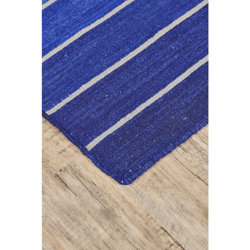 FaFurn - Hand-Tufted Rug in Blue