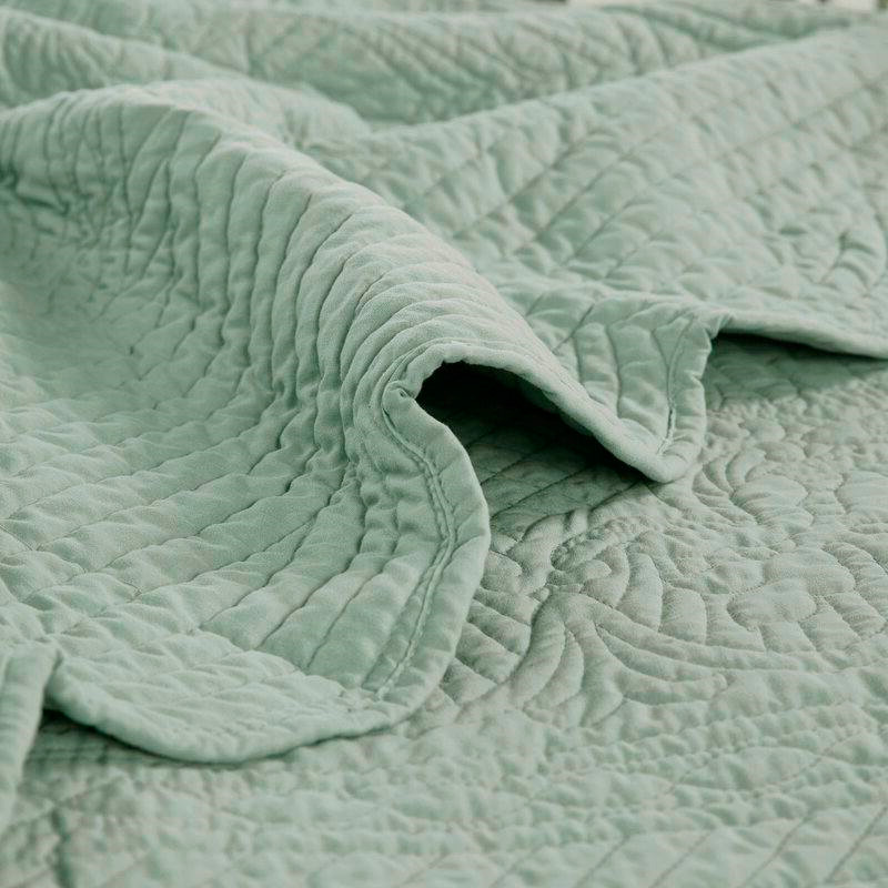 FaFurn Full/Queen Size 3-Piece Reversible Scalloped Edges Quilt Set - Seafoam, Microfiber