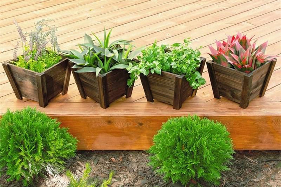 FaFurn - Small Nursery Style Wooden Garden Planters (Set of 4)