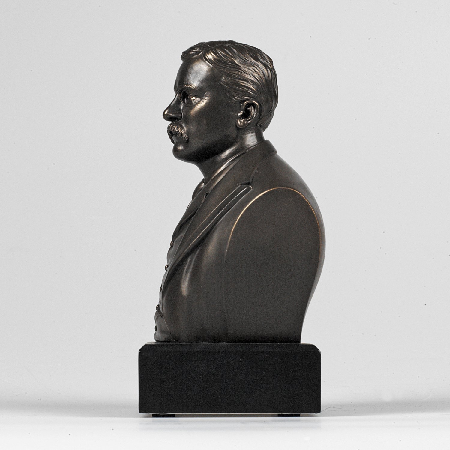 FaFurn - Theodore Roosevelt Bust Statue in Bronze