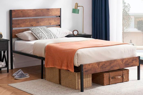 FaFurn - Industrial Platform Bed with Wood Slatted Headboard (BWPBHF4239587)