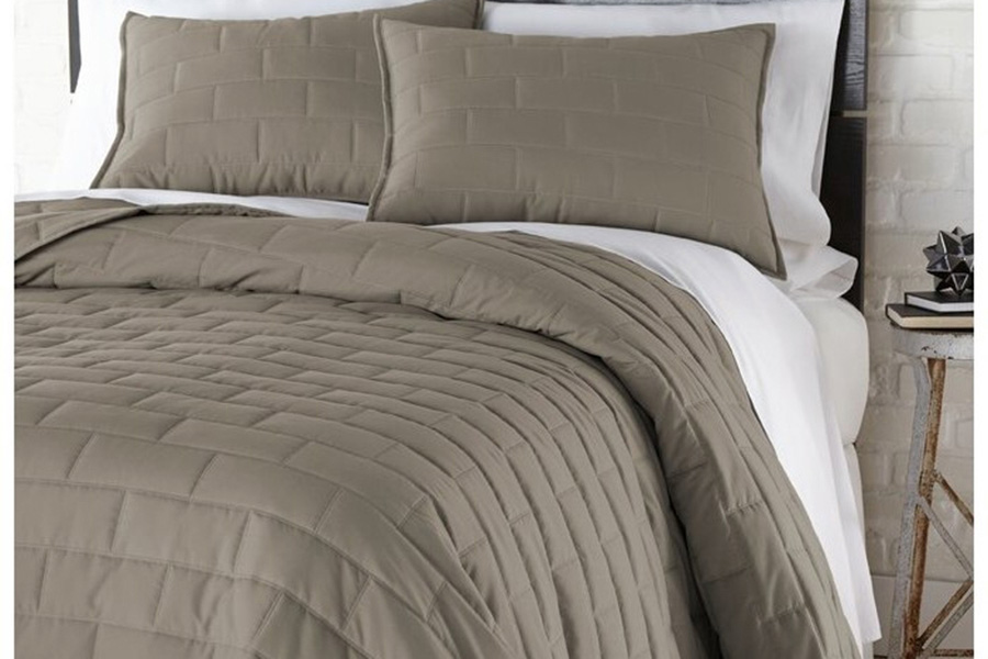 FaFurn - Modern Brick Stitch Microfiber Reversible 3 Piece Comforter Set