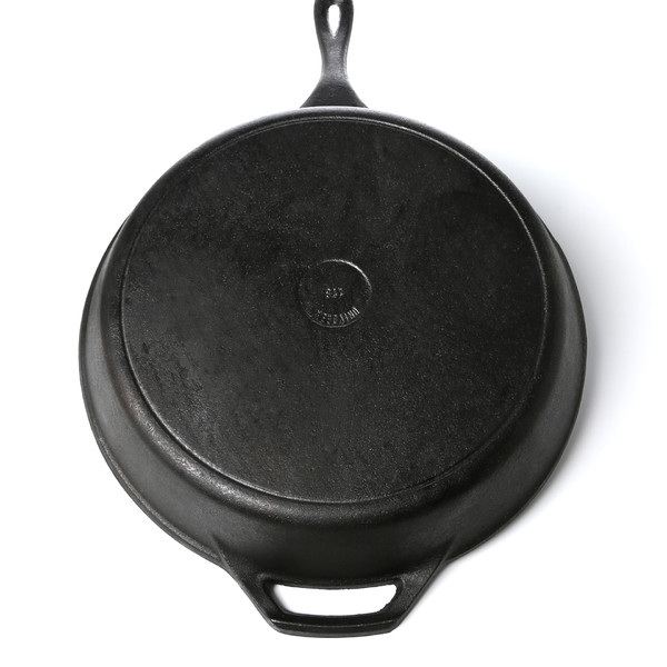 FaFurn - Round Skillet in Cast Iron