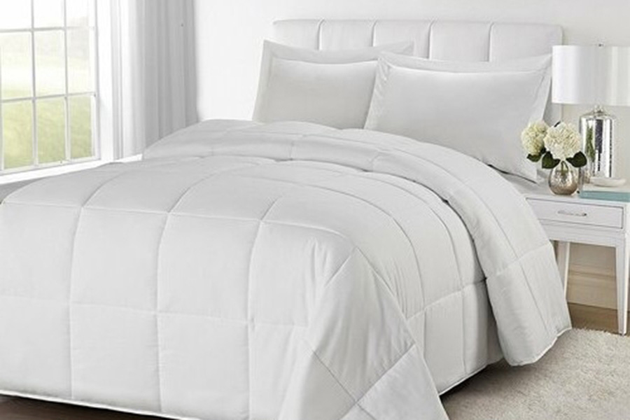 FaFurn - Traditional Microfiber Reversible 3 Piece Comforter Set