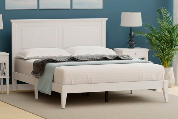 FaFurn Traditional Queen Size Platform Bed with Headboard - White, Wood