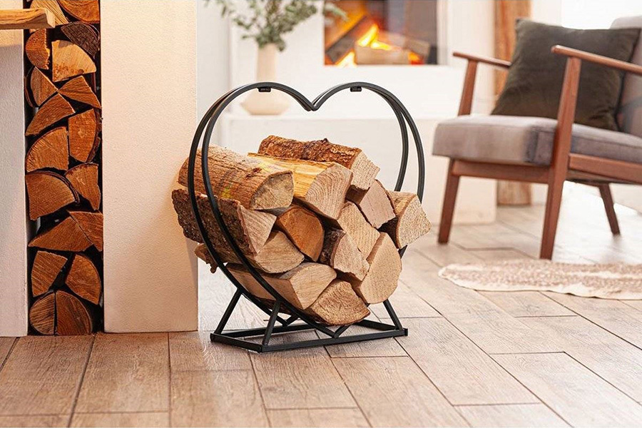 FaFurn Indoor Outdoor Black Metal Heart Shaped Firewood Holder Log Rack