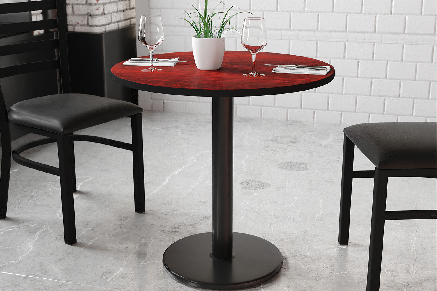 BLNK Round Table with 18'' Round Base