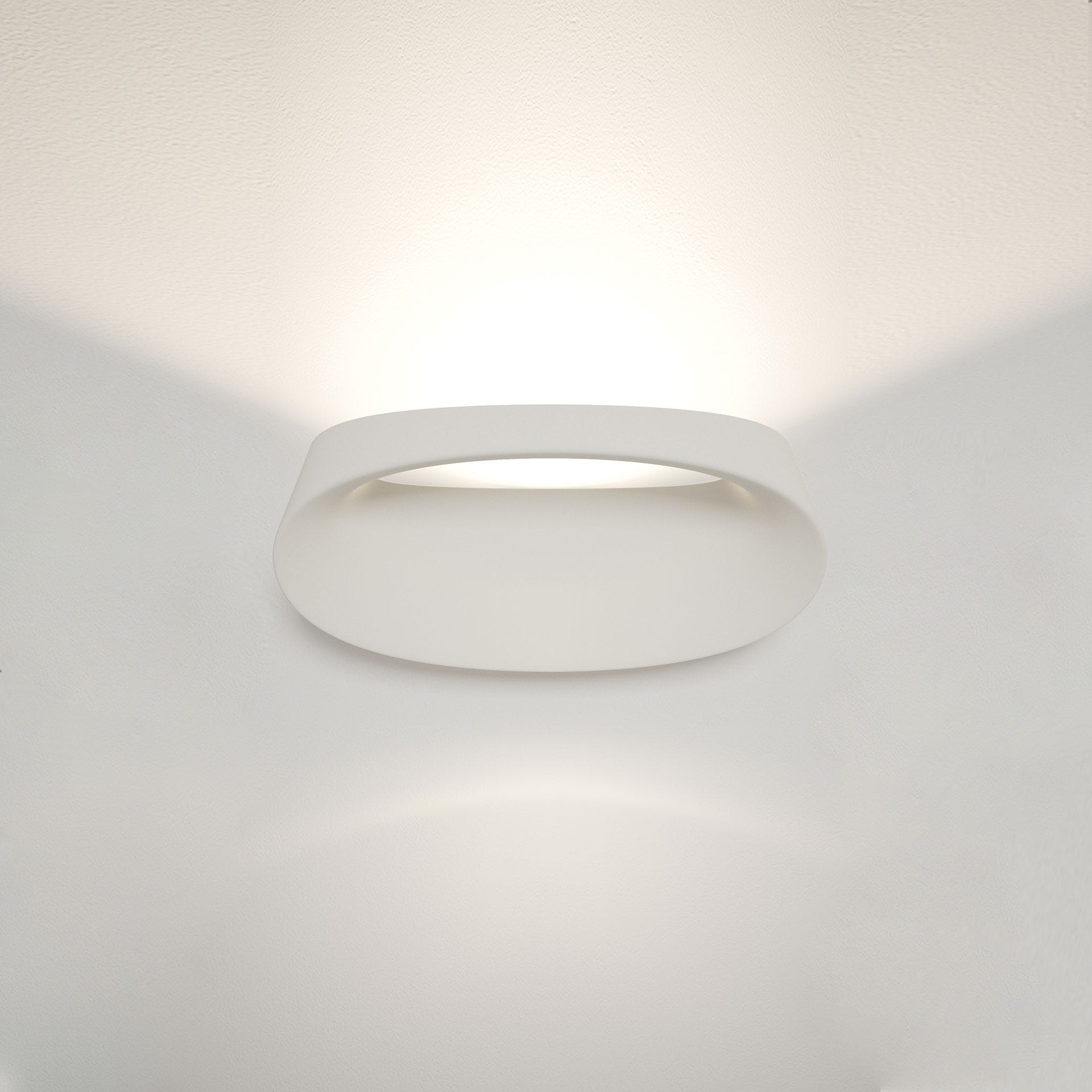 FontanaArte - Bonnet Wall Lamp in White, Metal