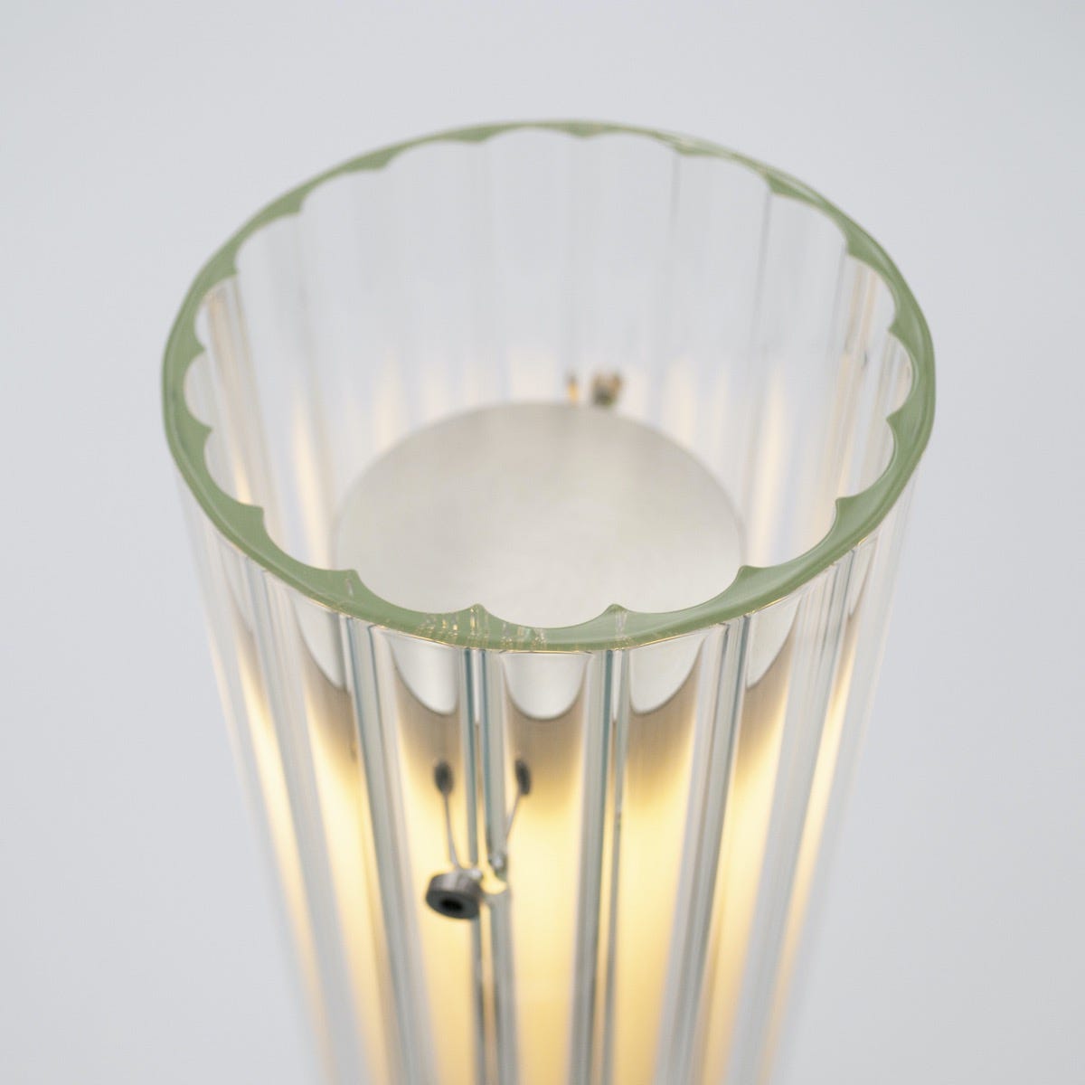 FontanaArte - Lasospesa Table Lamp in Transparent, Glass/Metal