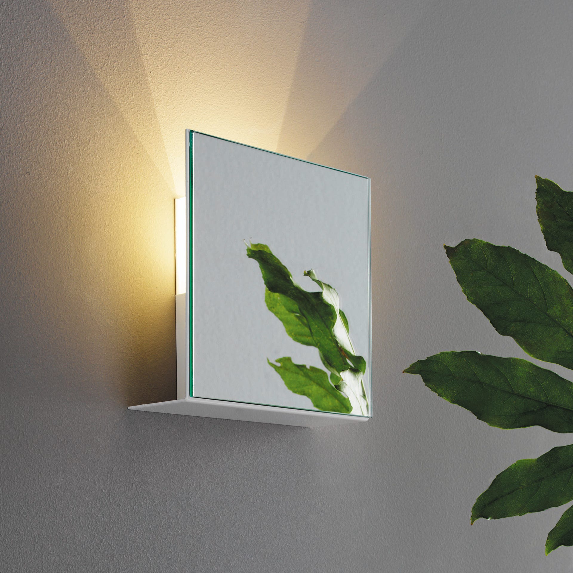 FontanaArte Corrubedo Integrated Led Wall Lamp - Mirror, Glass/Metal