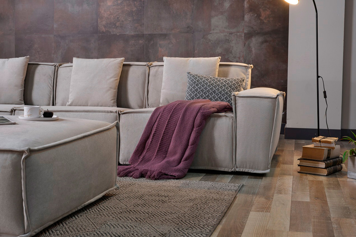 Furnia Padova Modular Sectional with Ottoman - Cream, Fabric