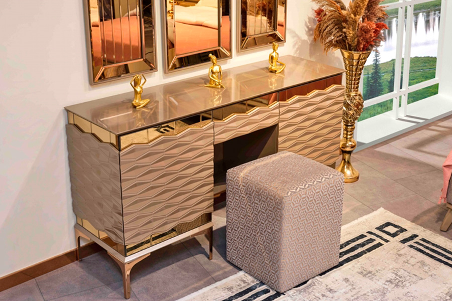 Furnia - Elite Dresser with Mirror in Gold