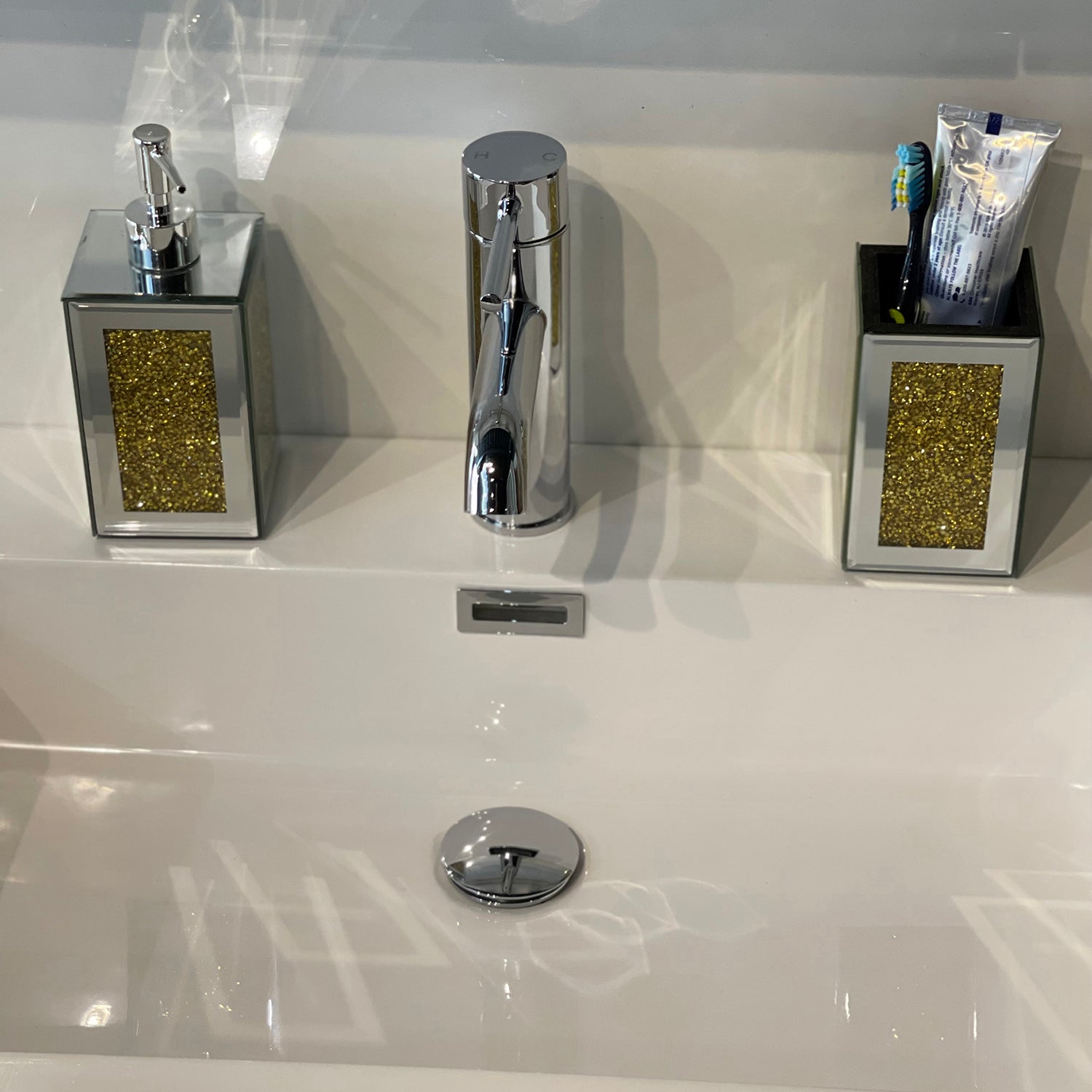 Furnings - Square Soap Dispenser and Toothbrush Holder in Gift Box, Gold Crushed Diamond Glass