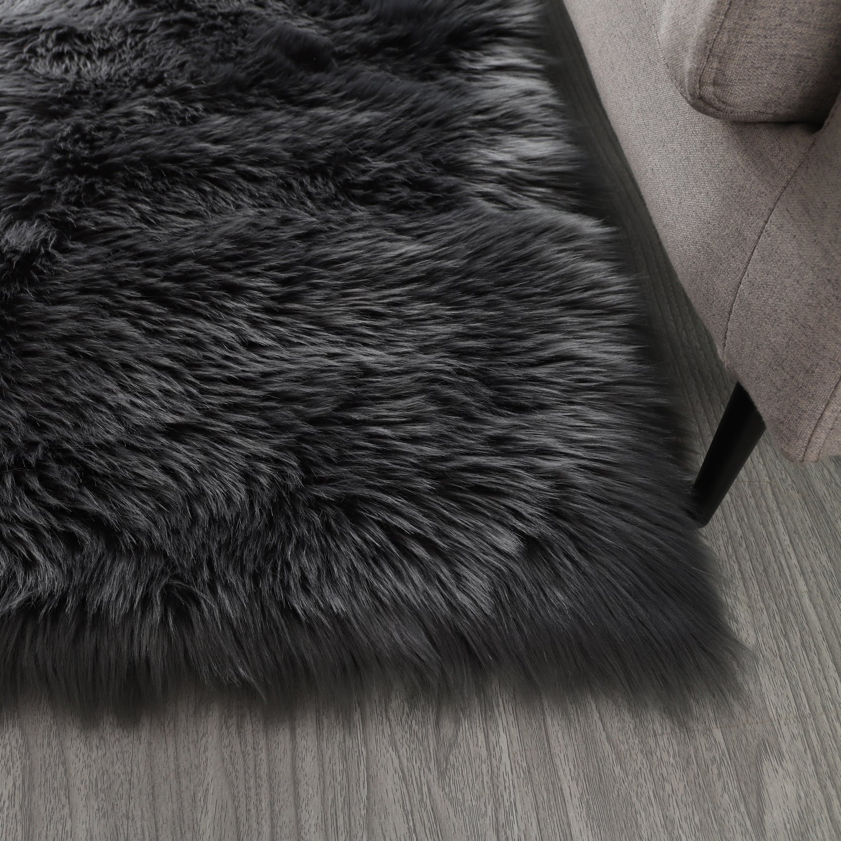 Furnings Cozy Ultra Soft Fluffy Faux Fur Gray Area Rug - 6'L x 4'W