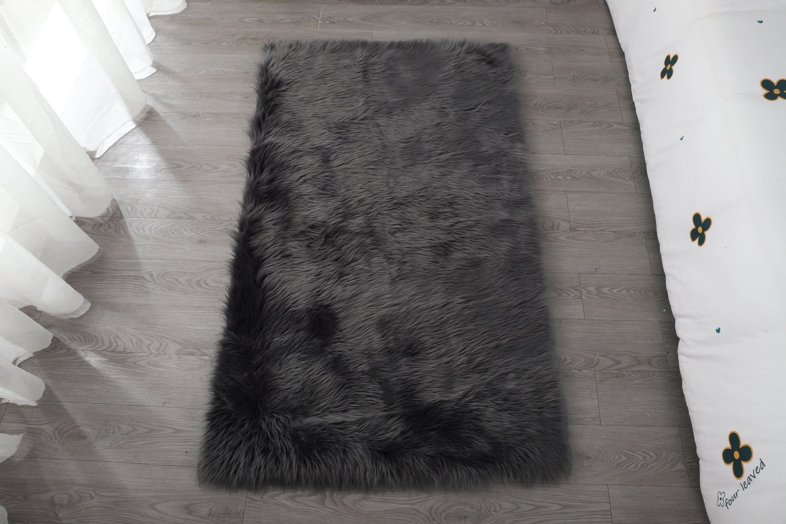 Furnings Cozy Ultra Soft Fluffy Faux Fur Gray Area Rug - 6'L x 4'W