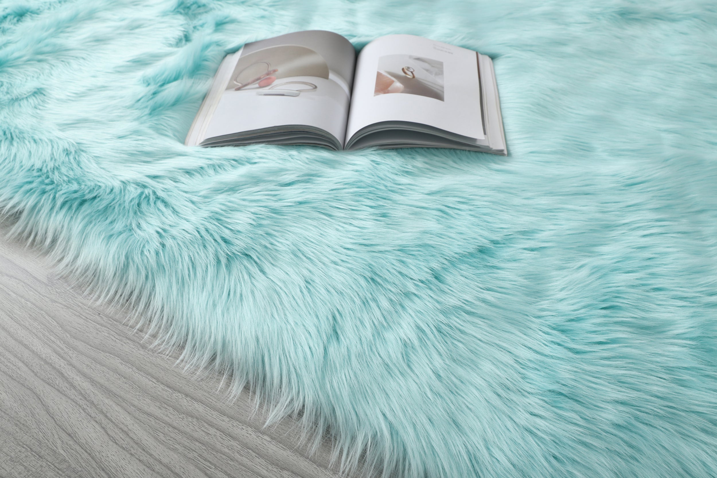 Furnings™ Cozy Ultra Soft Fluffy Faux Fur Turquoise Area Rug - 5'L x 3'W