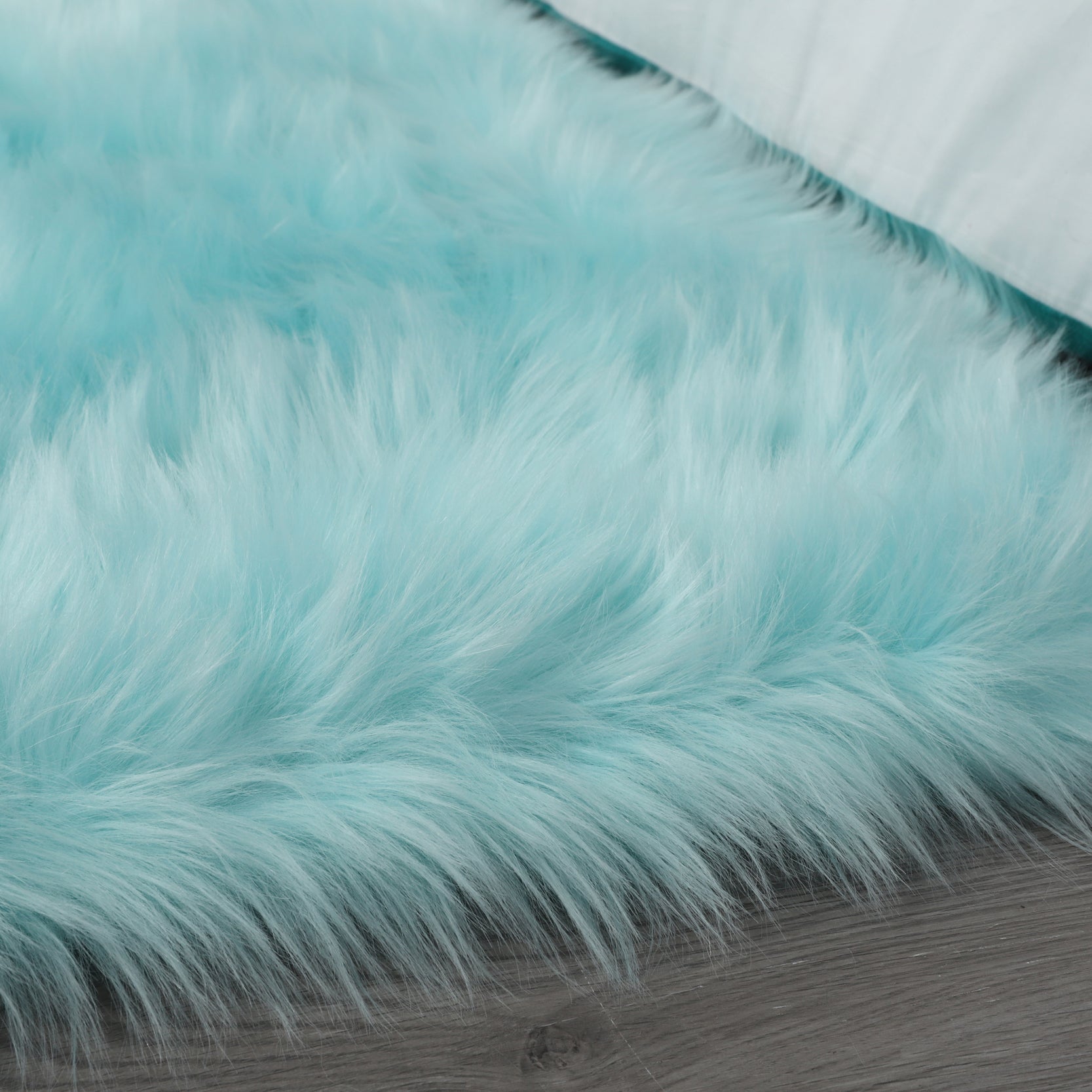 Furnings™ Cozy Ultra Soft Fluffy Faux Fur Turquoise Area Rug - 5'L x 3'W