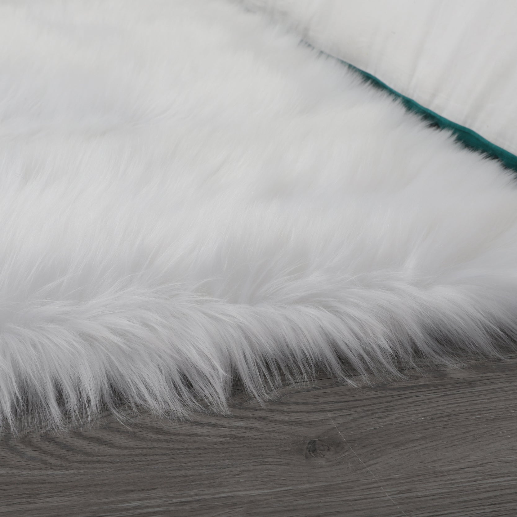 Furnings™ Cozy Ultra Soft Fluffy Faux Fur White Area Rug - 5'L x 3'W