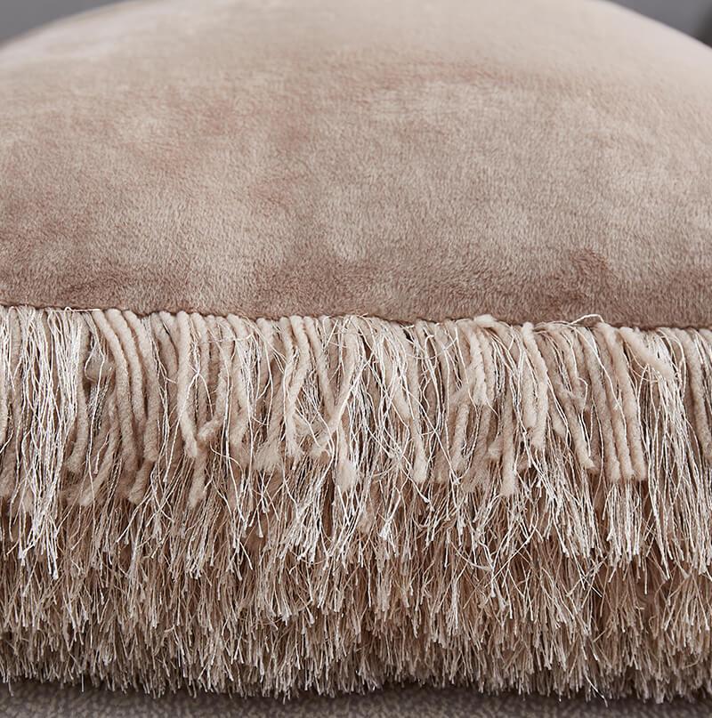 Furnings - Decorative Shaggy Pillow in Beige