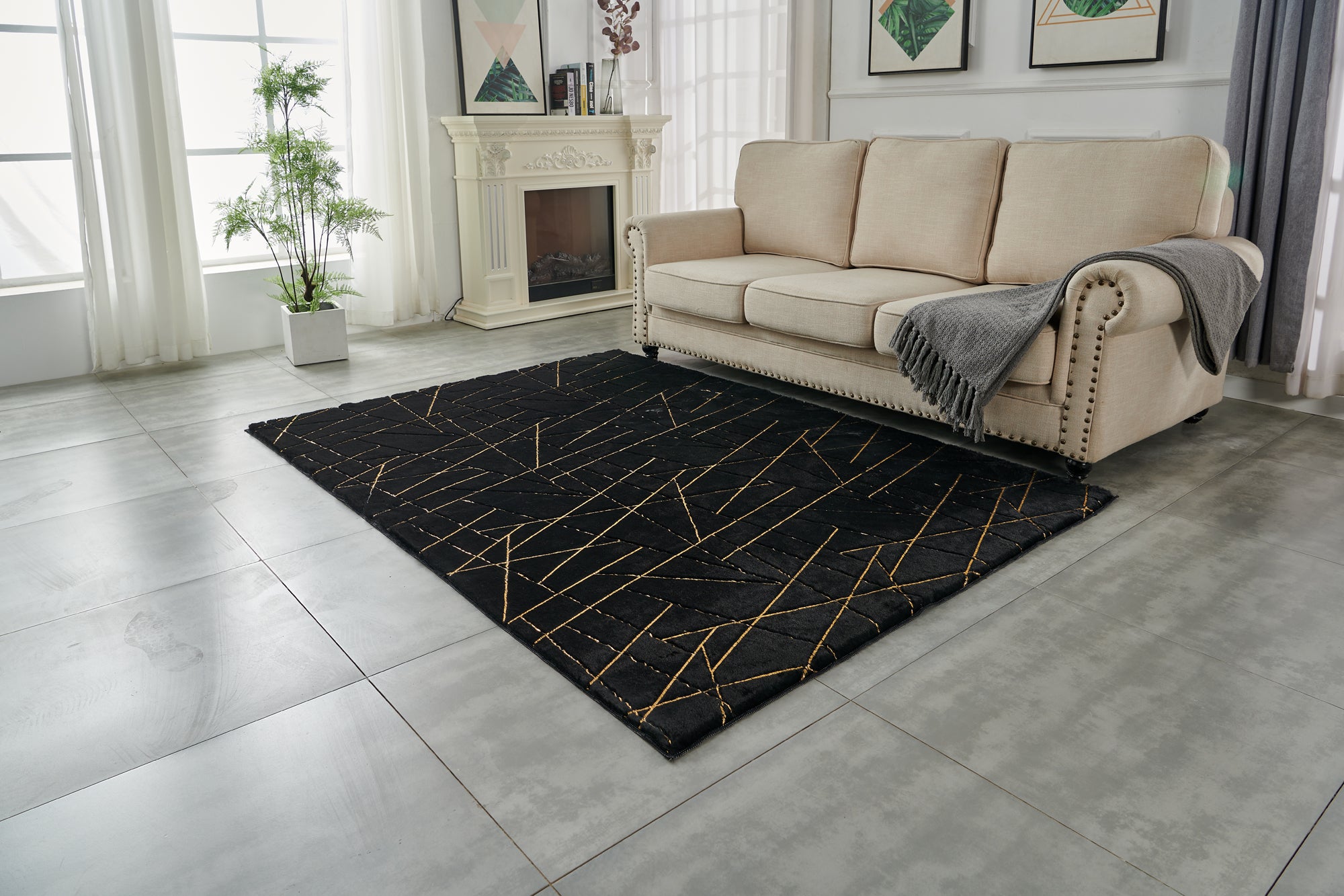 Furnings Lily Luxury Black Geometric Washable Abstract Gold-Gilded Chinchilla Faux Fur Area Rug - 6'L x 4'W