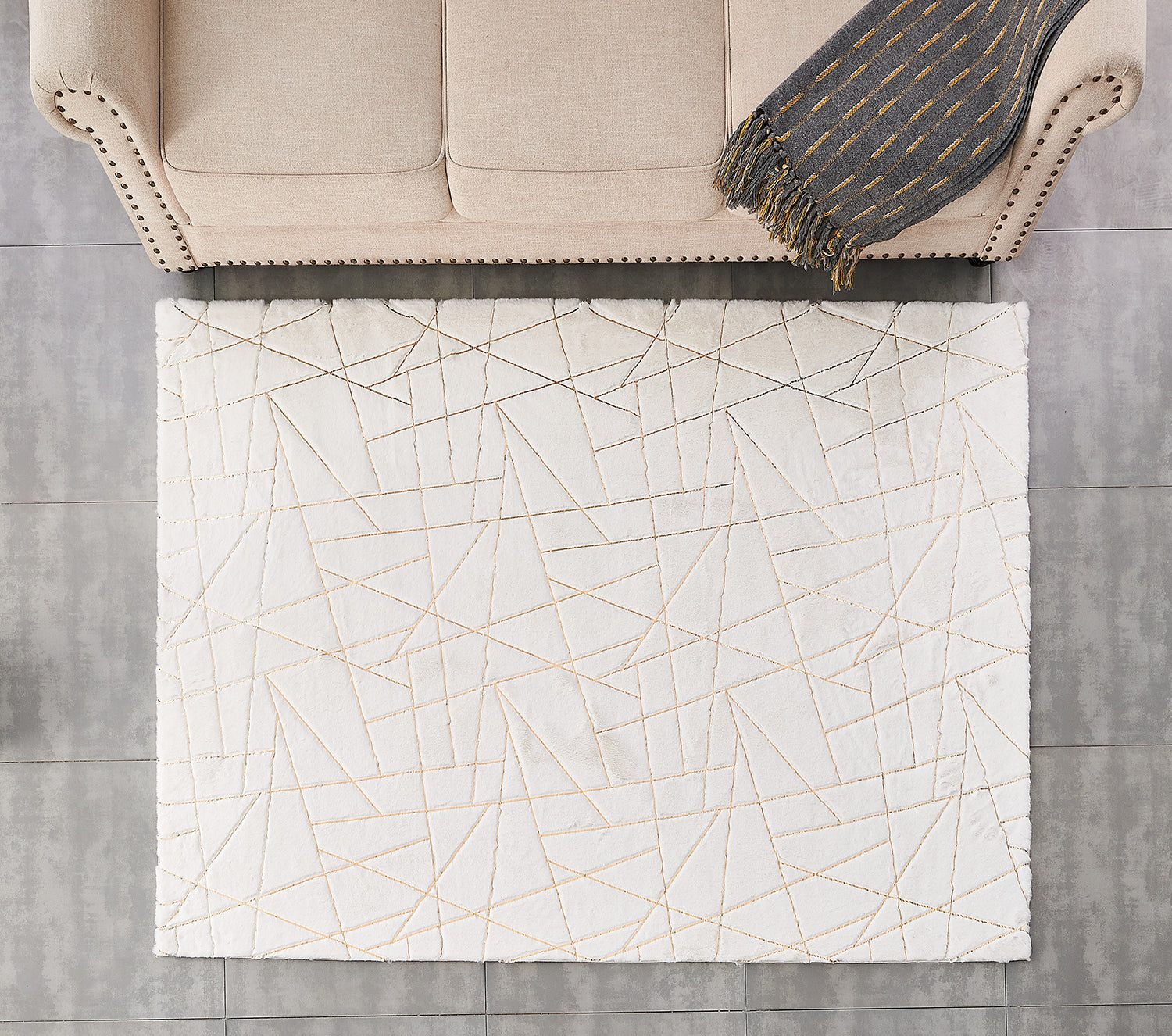 Furnings Lily Luxury White Geometric Abstract Gold-Gilded Chinchilla Faux Fur Area Rug - 3'L x 2'W