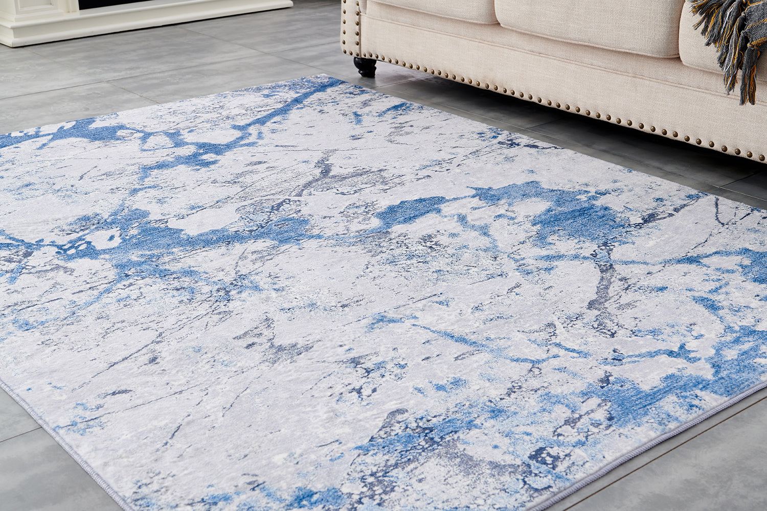 Furnings Zara Abstract Design Machine Washable Silver Blue Area Rug - 10.5'L x 7.5'W x 1"H