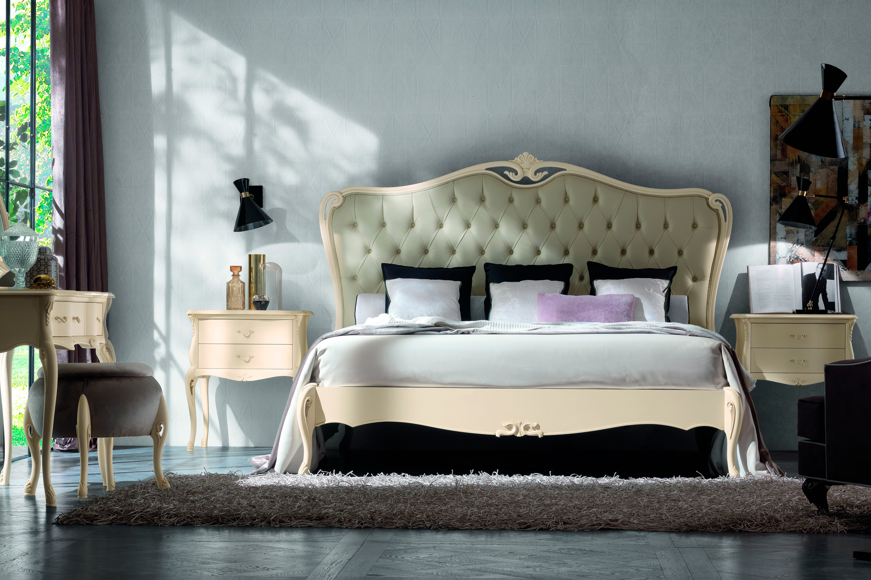 Giorgio Casa - Valpolicella Buttoned Bed With Surround