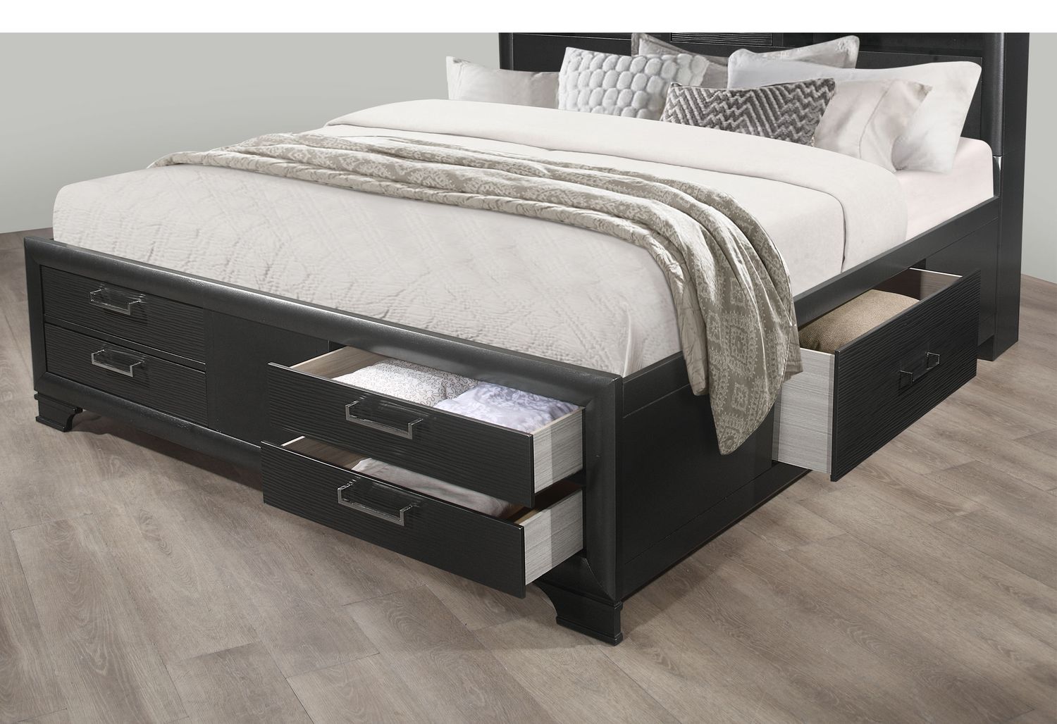 GF Jordyn Gray King Bed