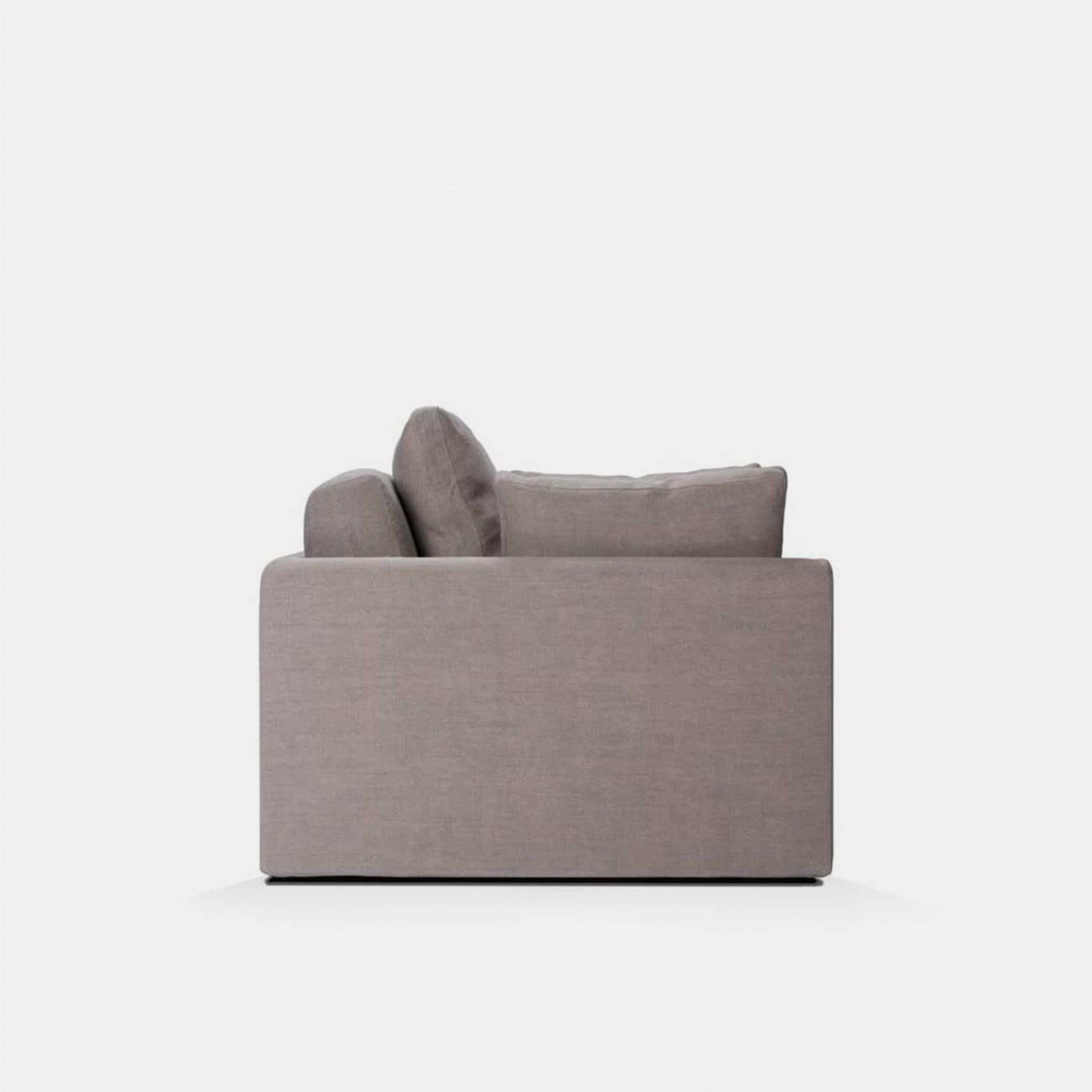 Harbour 2026 Lounge Chair - Boucle Charcoal