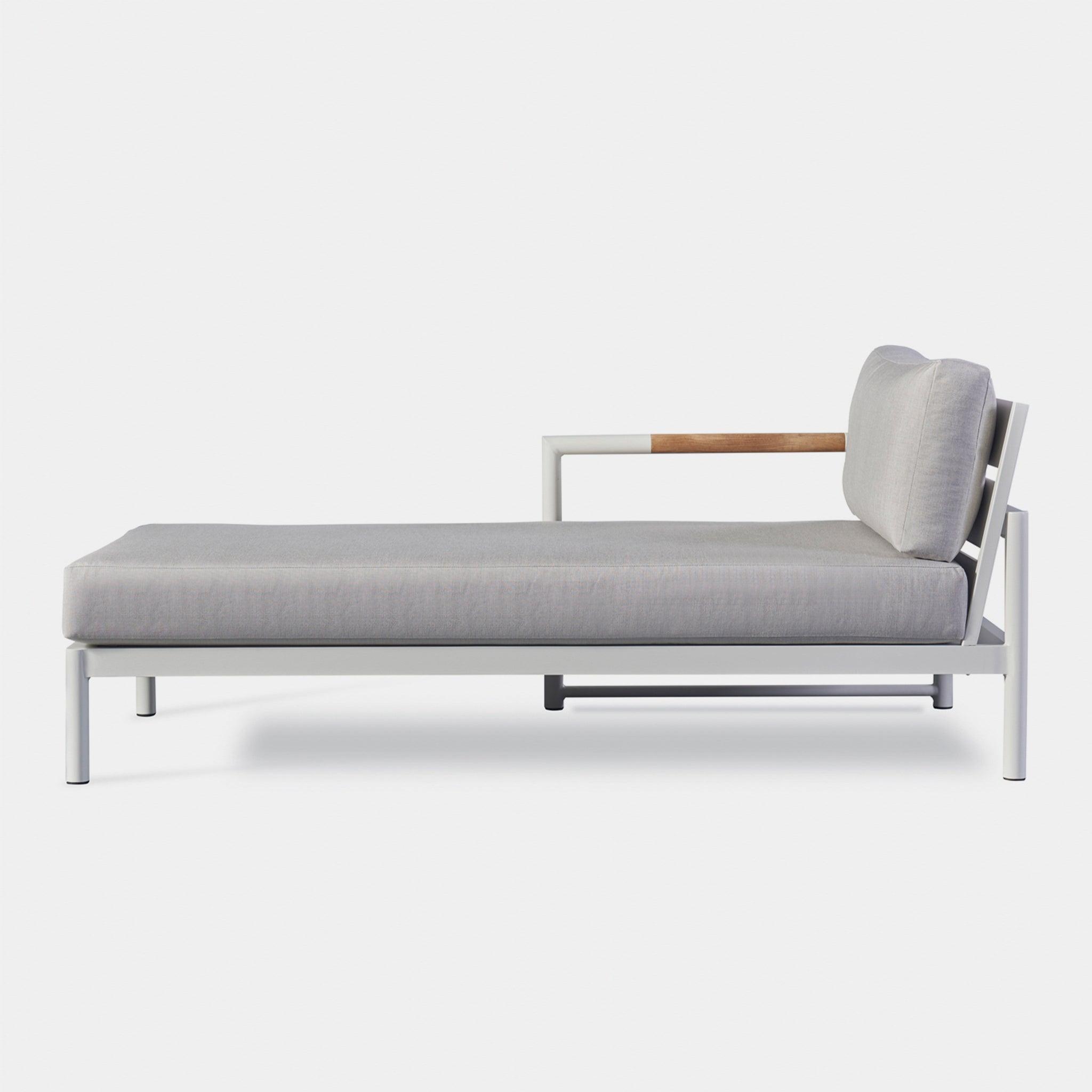 Harbour Breeze Xl Chaise Left - Aluminum Asteroid, Siesta Indigo