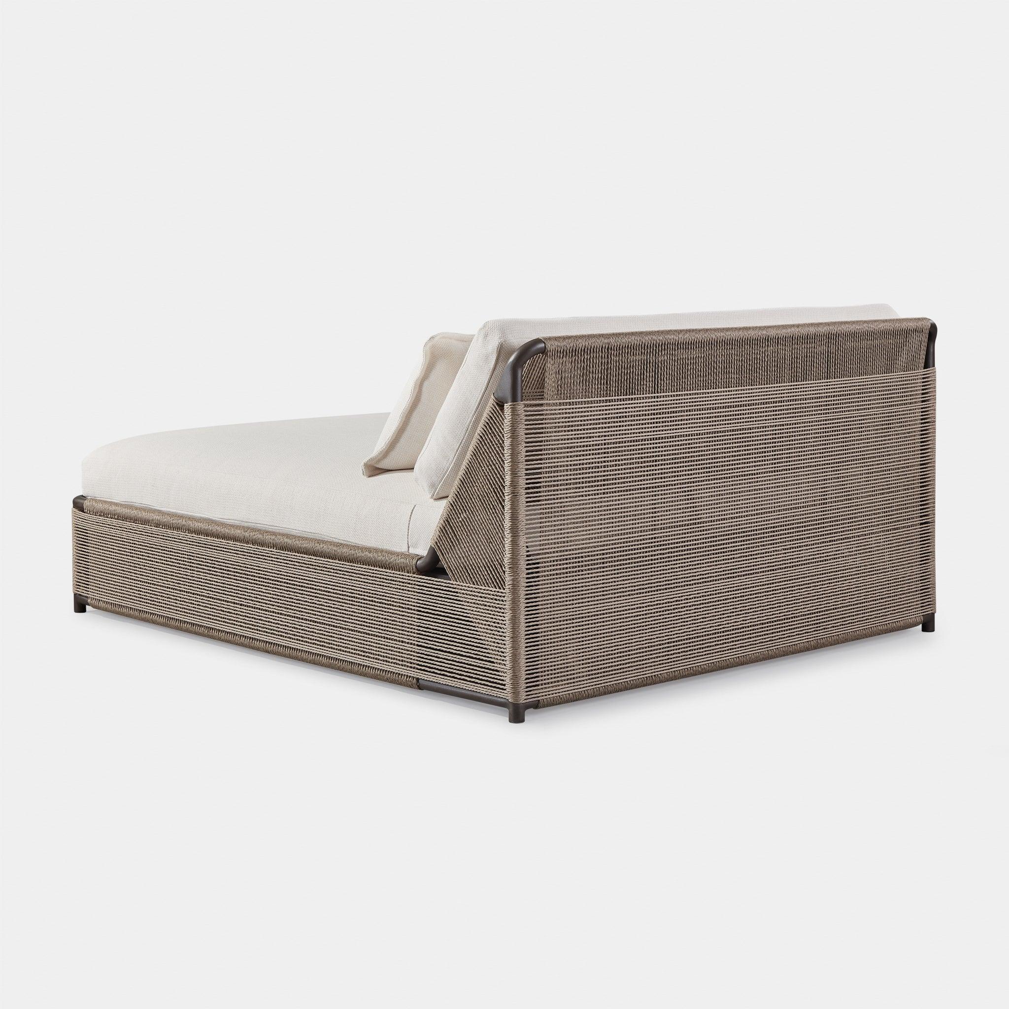 Harbour Formentera Daybed - Aluminum Bronze, Riviera Ivory, Twisted Rope Dune