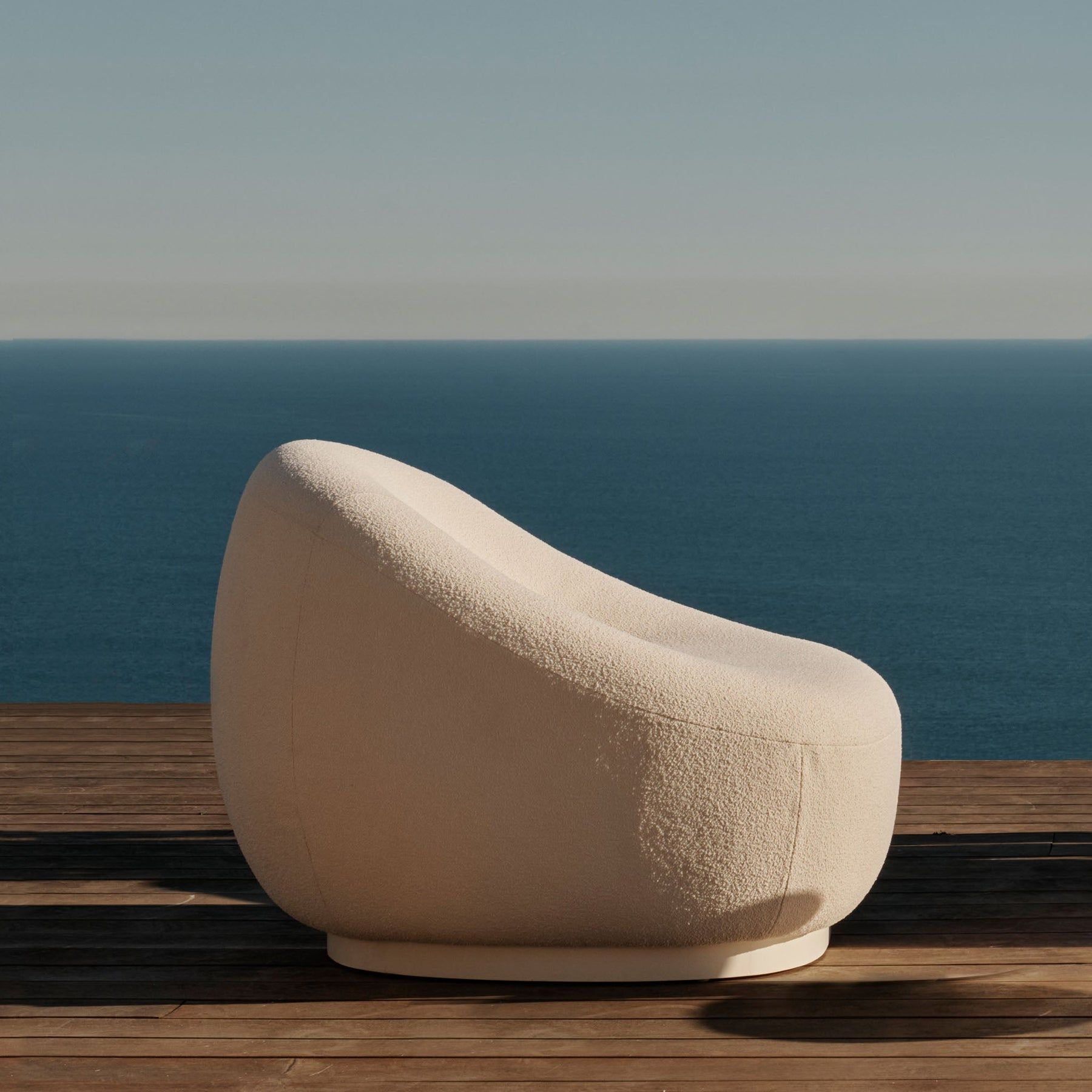 Harbour Gio Lounge Chair - Aluminum Asteroid, Lisos Grafito