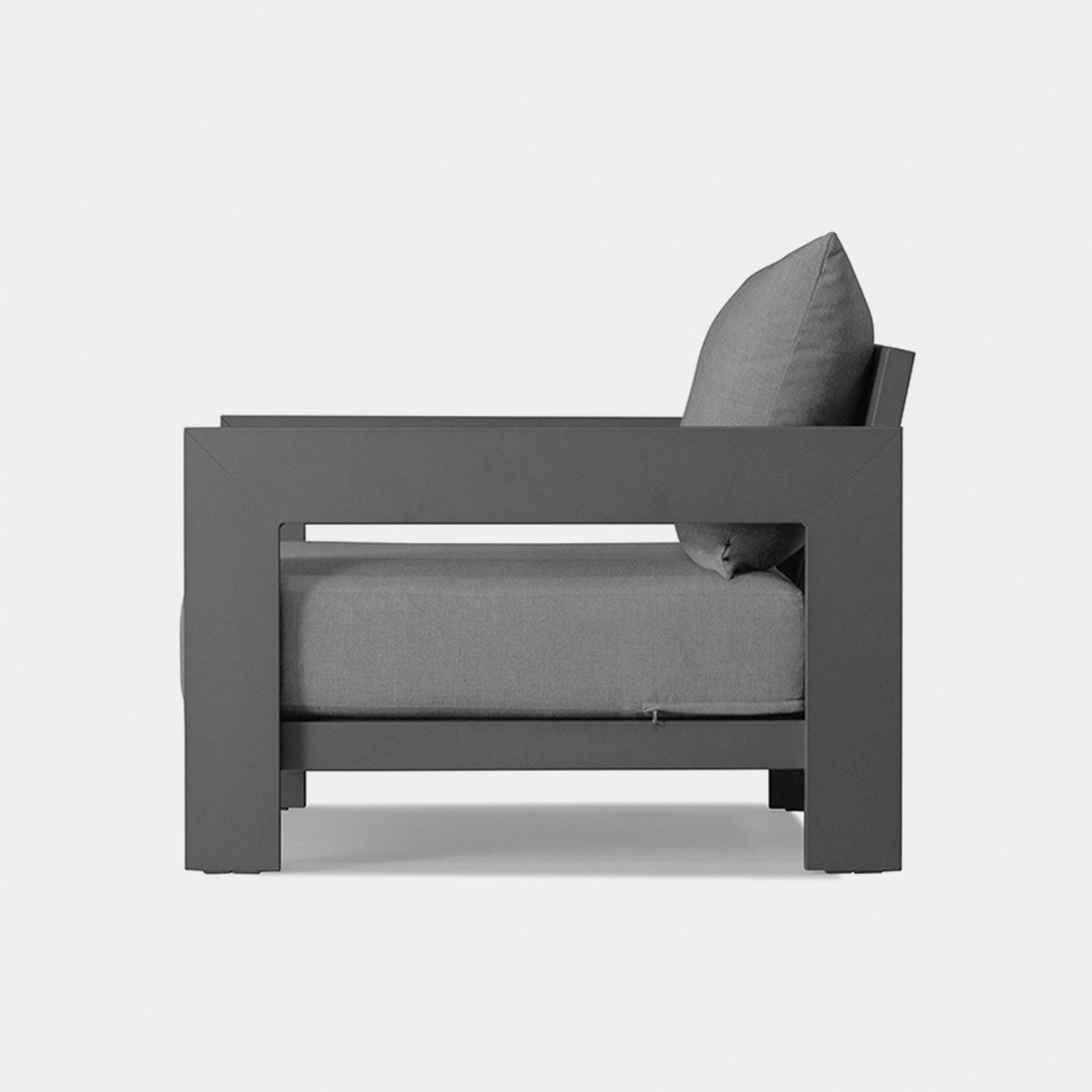 Harbour Hampton Lounge Chair - Aluminum Asteroid, Lisos Piedra, Batyline Silver