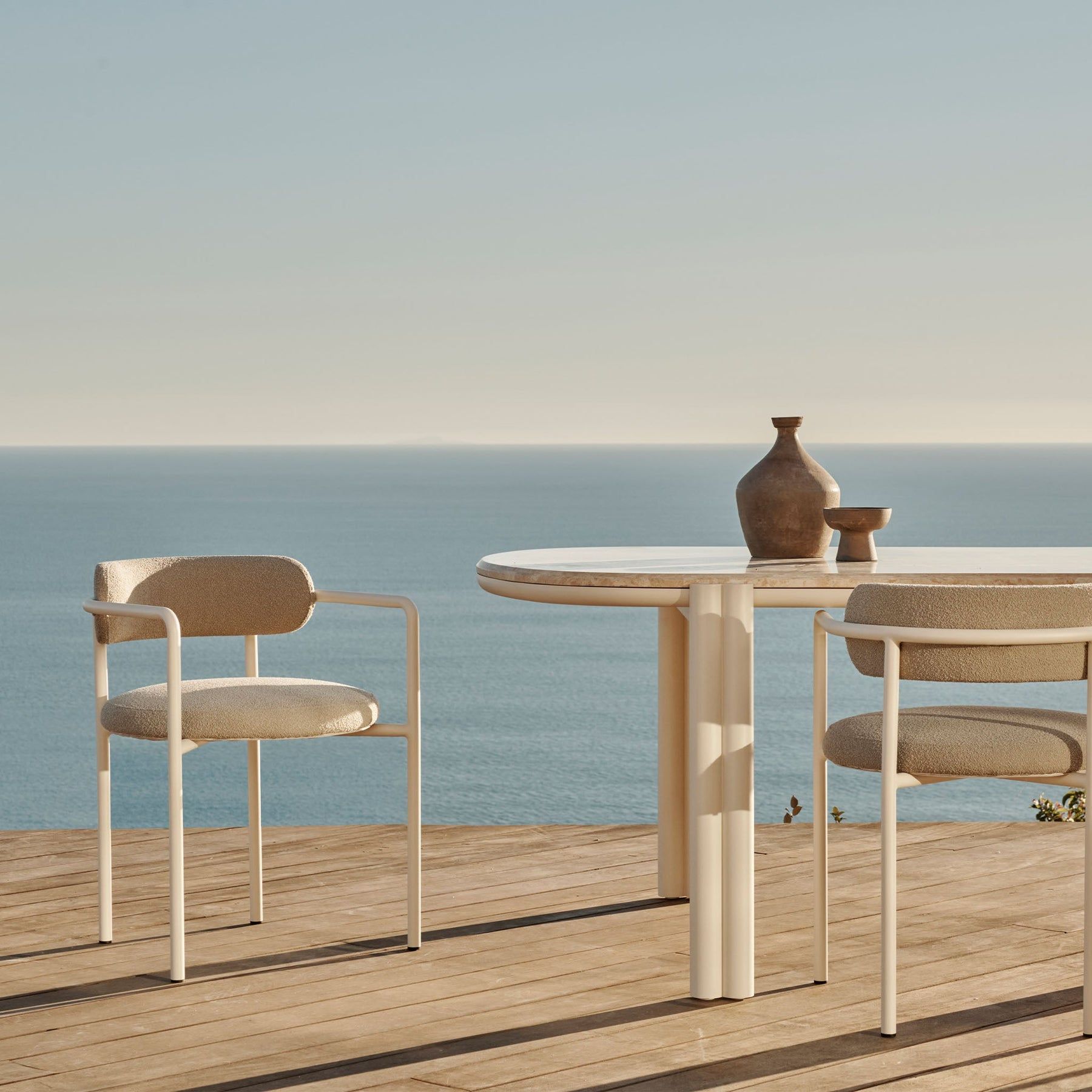 Harbour Porto Aluminum Dining Chair - Aluminum Asteroid, Lisos Piedra