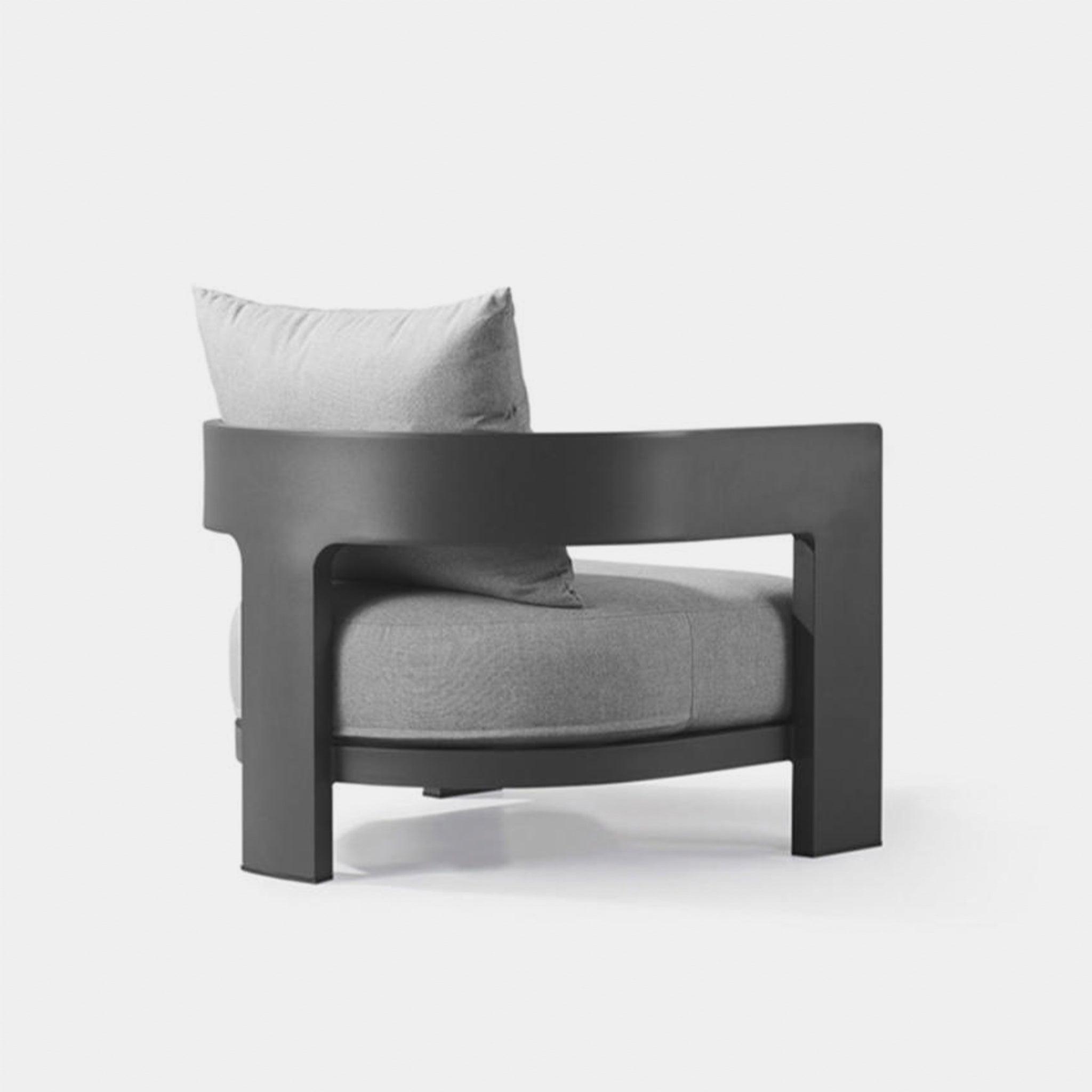 Harbour Victoria Lounge Chair - Aluminum Asteroid, Siesta Indigo