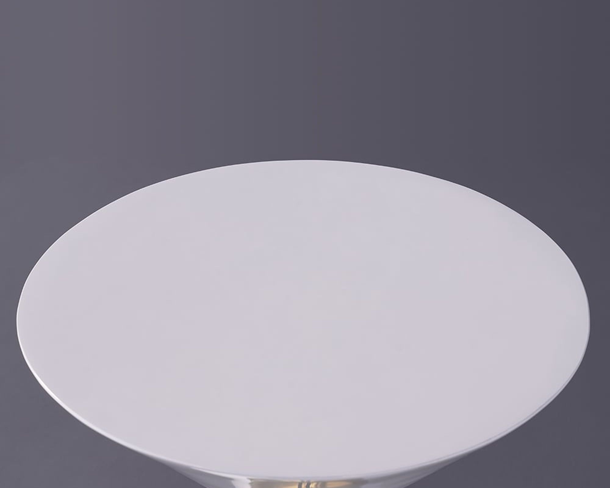 HMR Modern 18" Round End Table of Hourglass Fiberglass - White