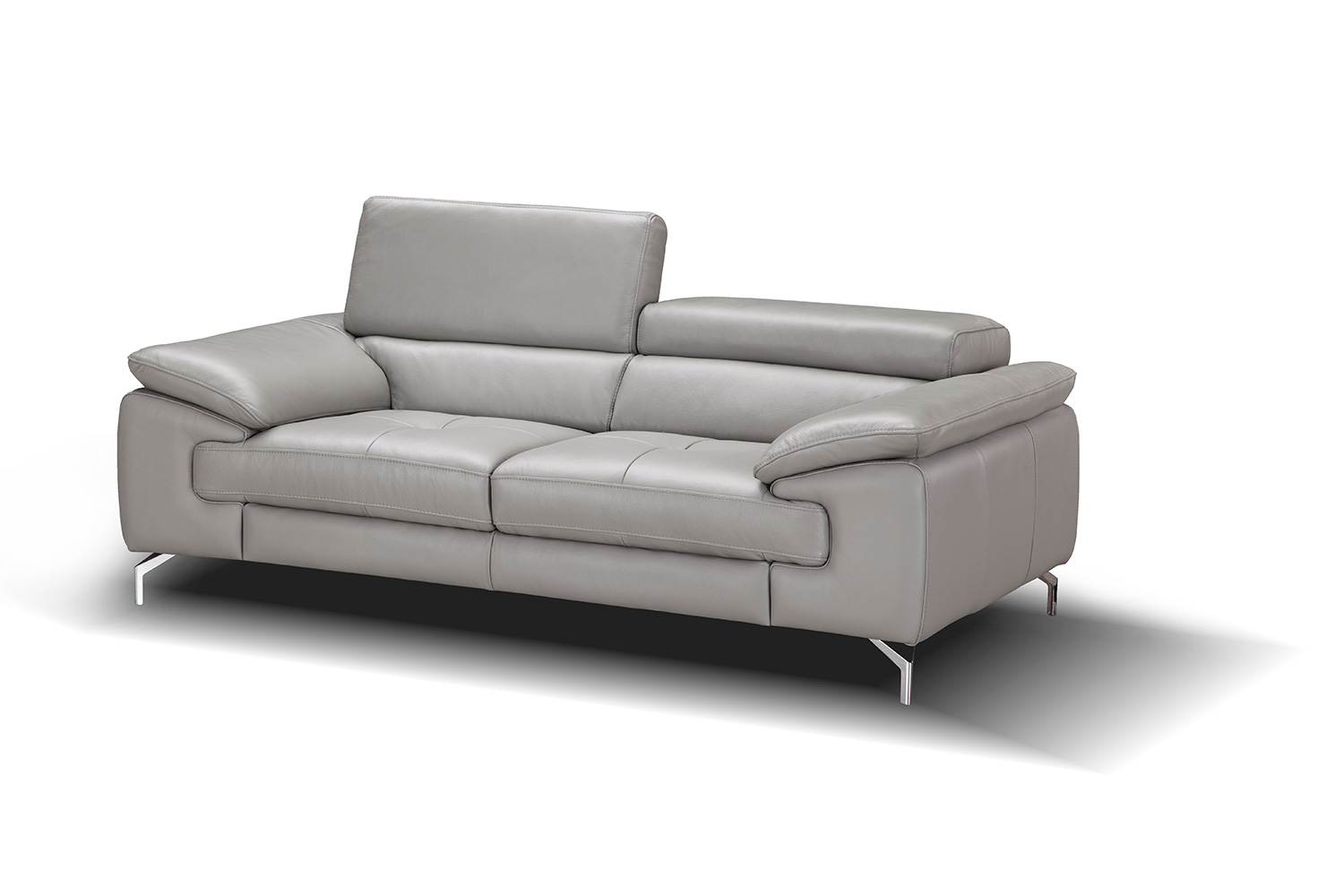 J&M - Liam Loveseat in Gray