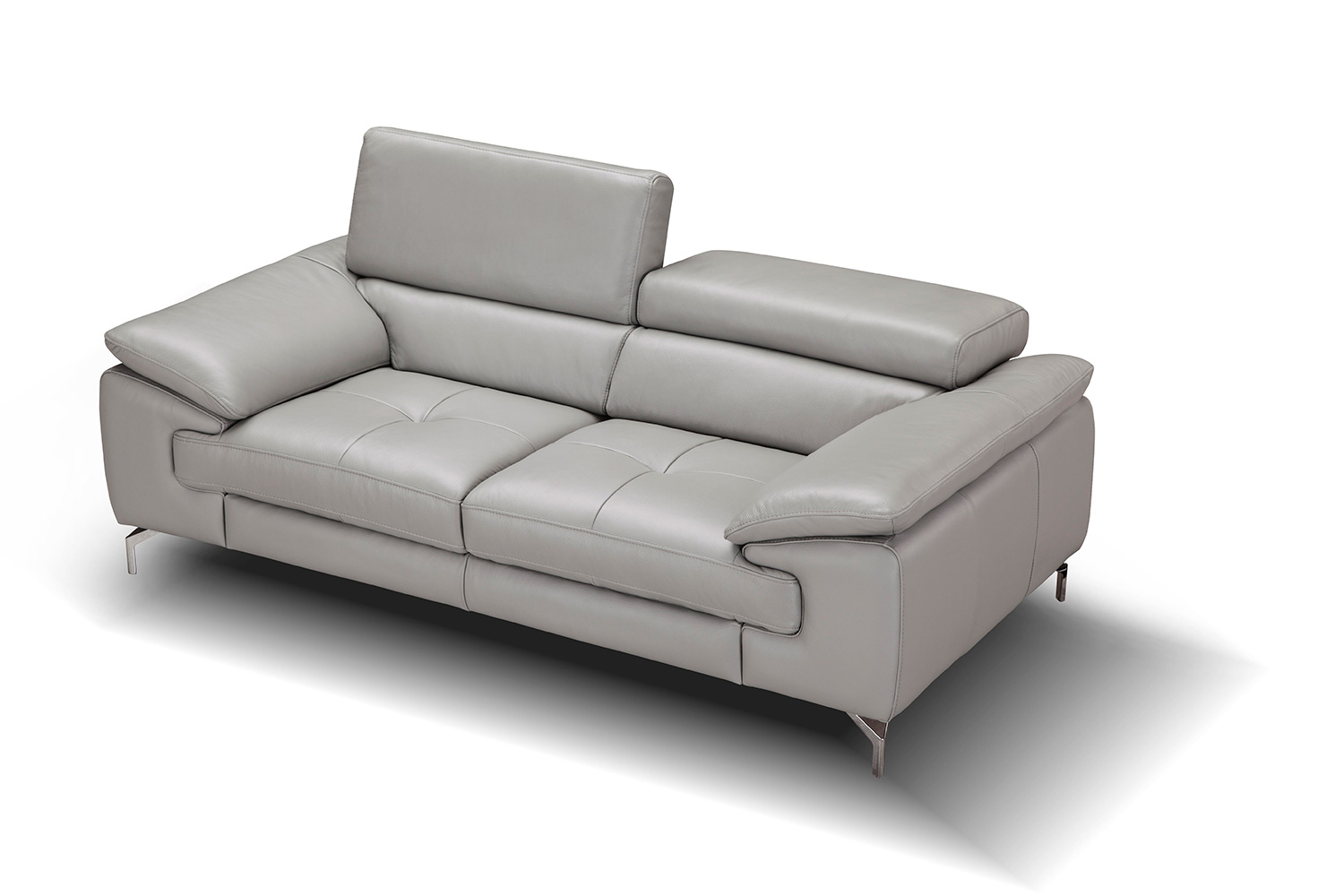 J&M - Liam Loveseat in Gray