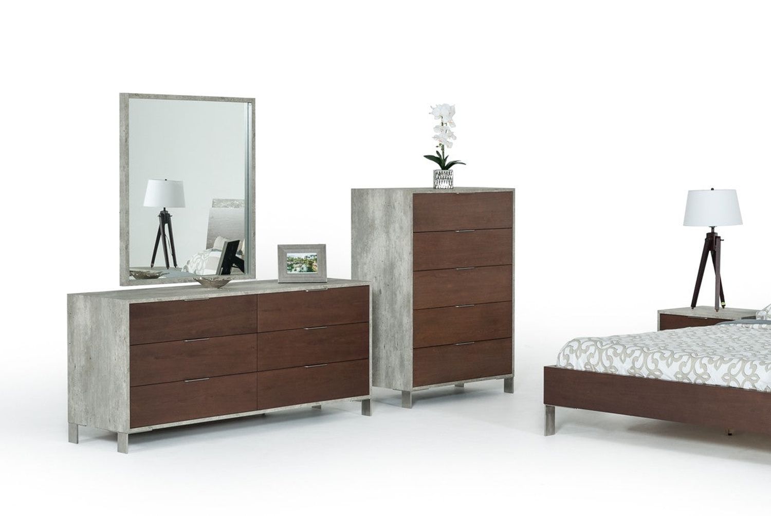 Jubilee - Camona Modern Bed